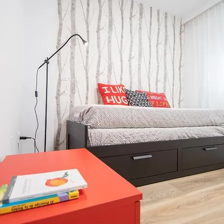 Sunset Apartment *